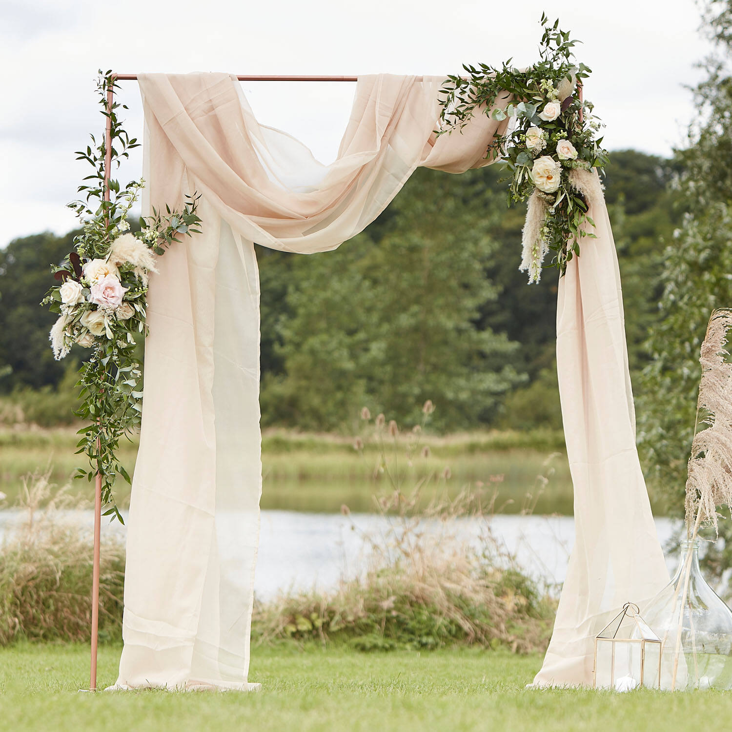 Draping - Taupe