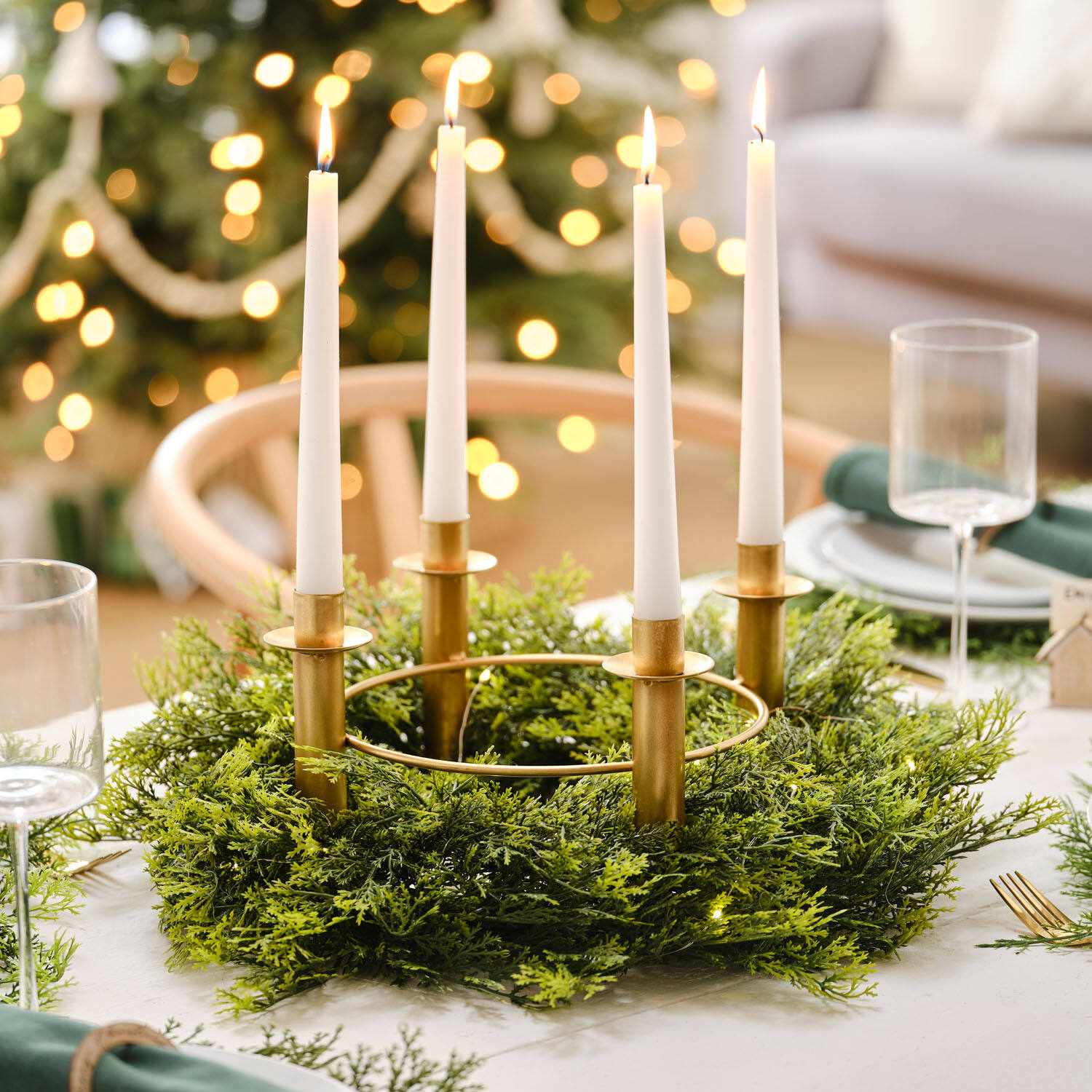 Table Centrepiece - Circular Candle Holder - Gold