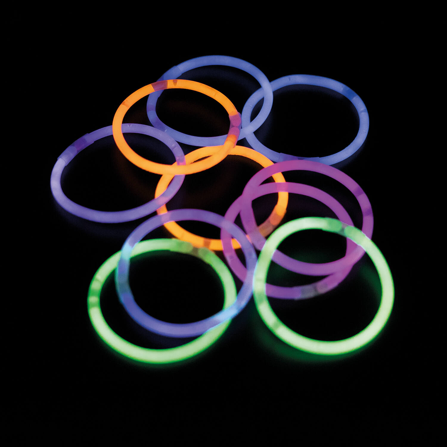 10 Glow Bracelets Assorted Plastic 20 cm