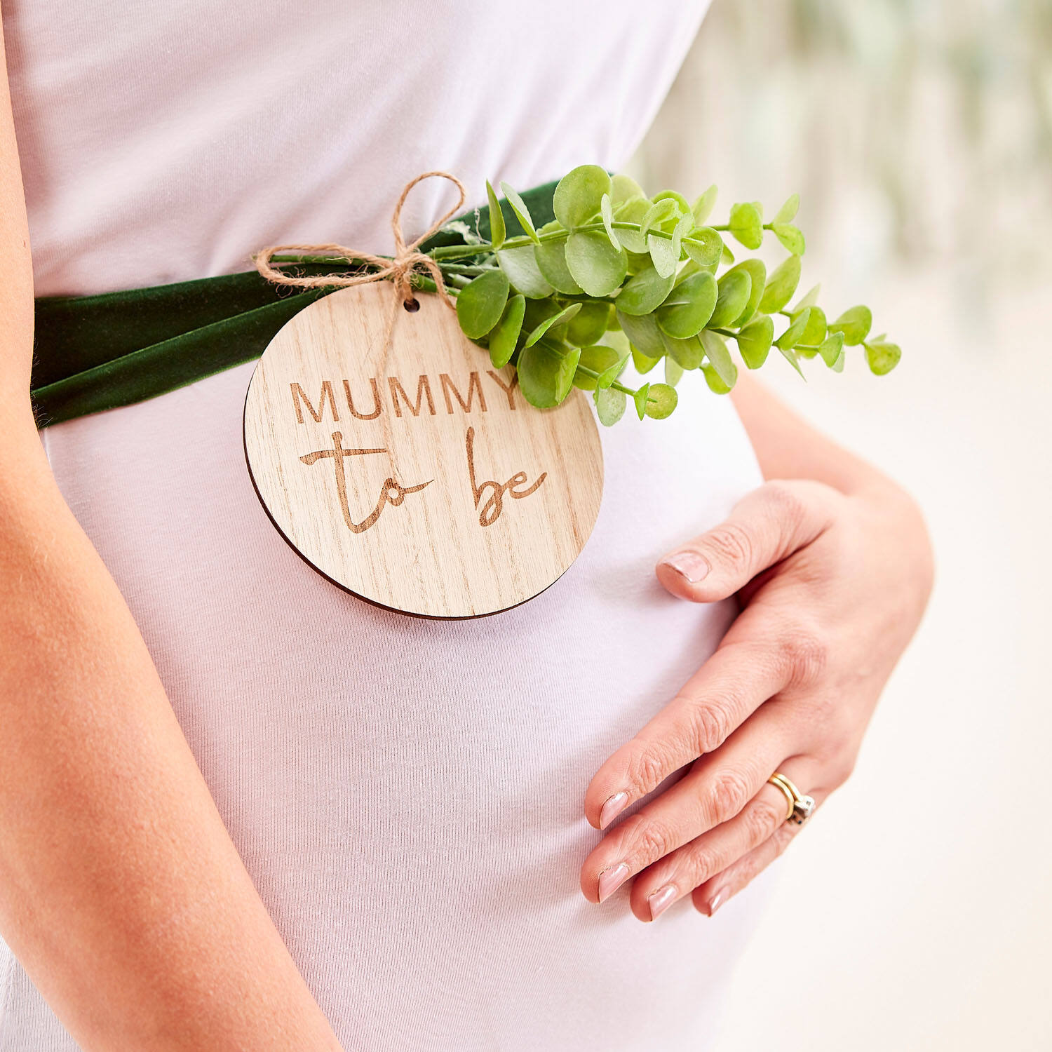 mummy to be belly sash with foliage and wooden tag