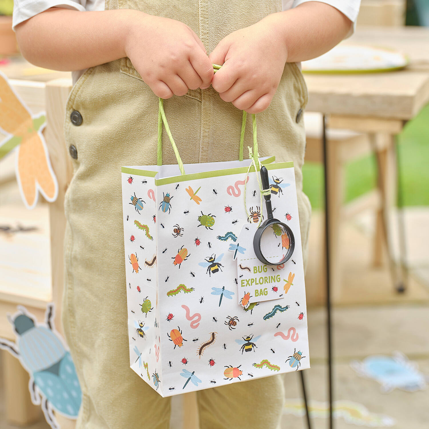 Party Bag - Paper Party Bag with Magnifying Glass