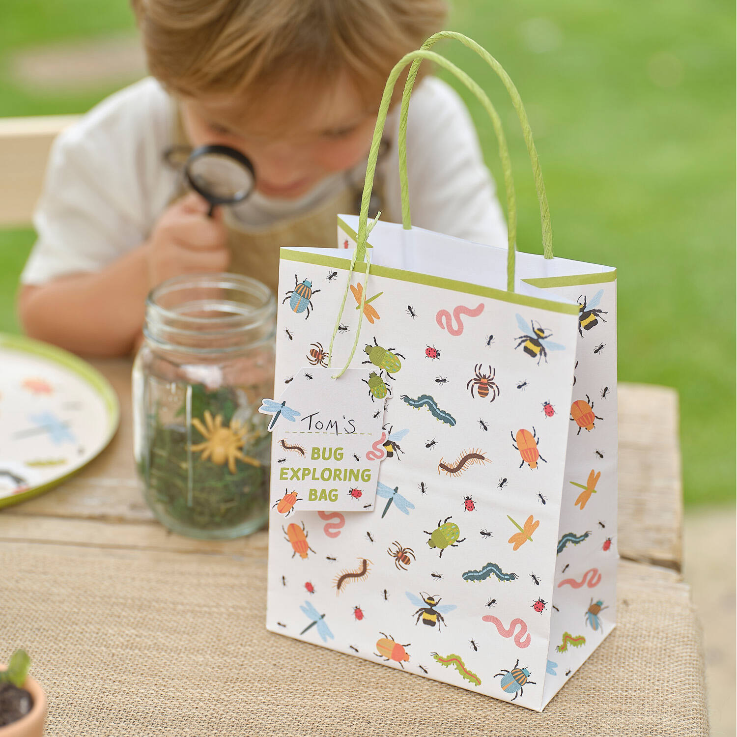 Party Bag - Paper Party Bag with Magnifying Glass