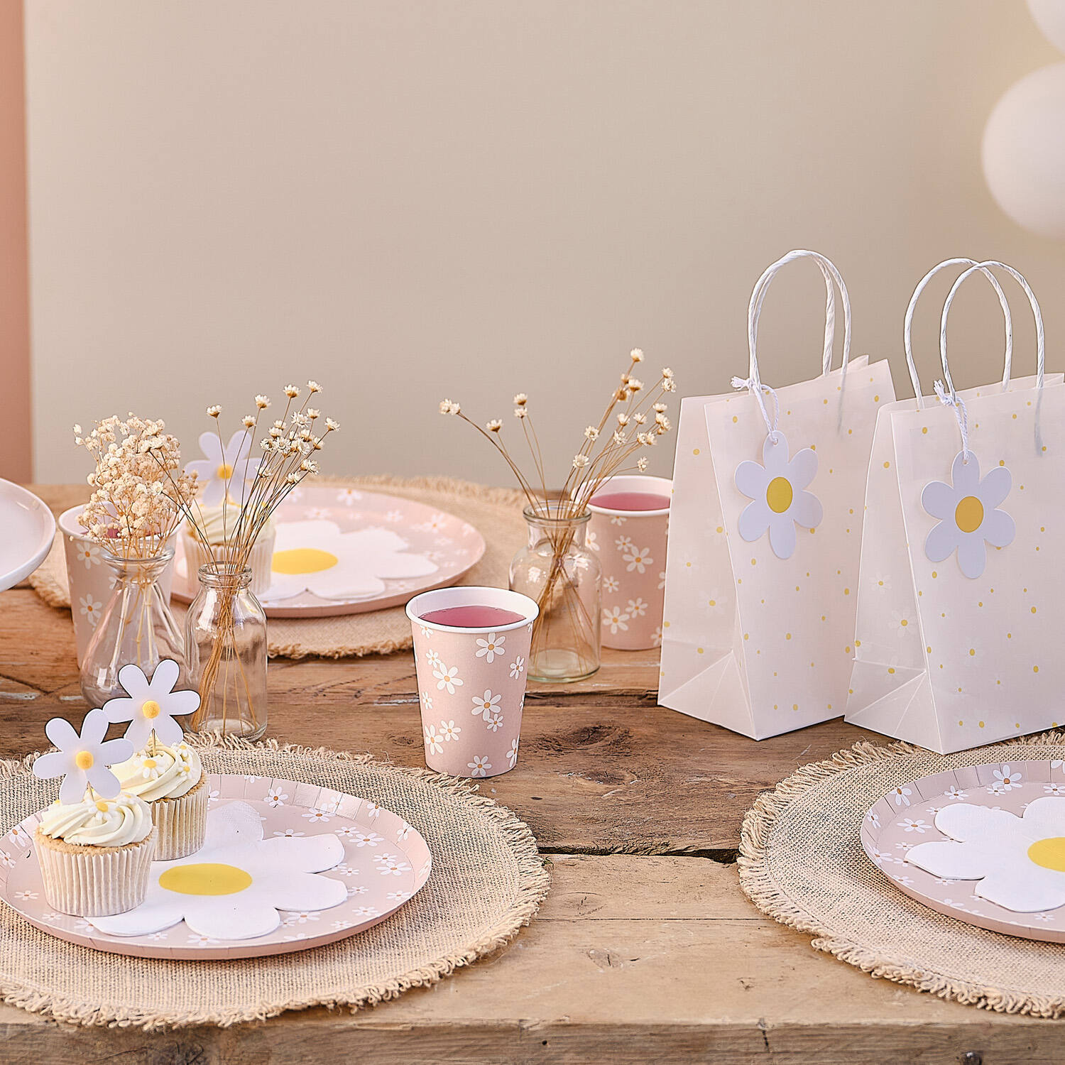 Daisy Print Paper Cups
