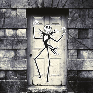 Jointed Cutout Nightmare Before Christmas Paper 124 cm