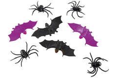 6-8 Creepy Animals (Bats or   Spiders) Plastic Assorted 5 x 3 cm