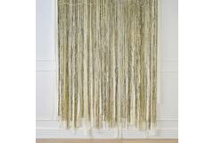 Backdrop PET Fringe and Cream Streamers